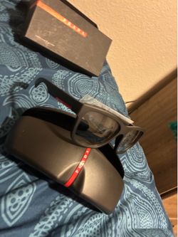 PRADA SUNGLASSES
