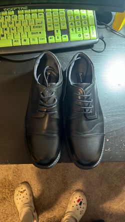 Bruno Marc dress shoes