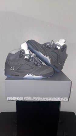 Air Jordan 5 Wolf Grey Size 10 M