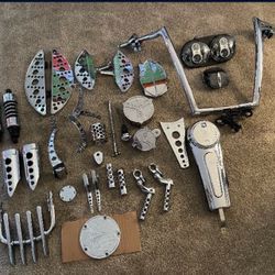Motorcycle Parts off of a 08 Harley Davidson