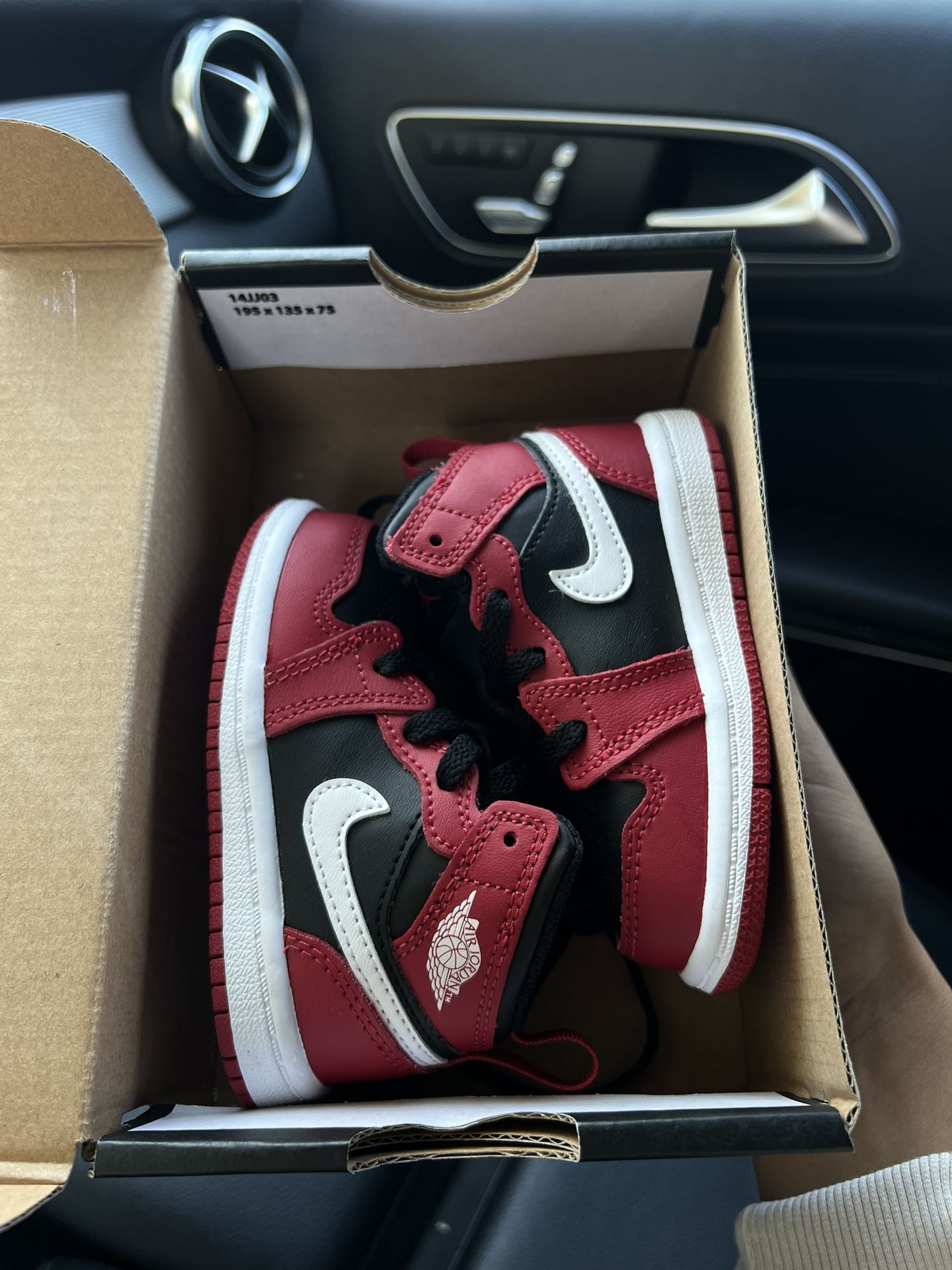Jordan 1 Mid (TD) Size 5c