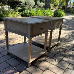 2 End Tables With Storage 