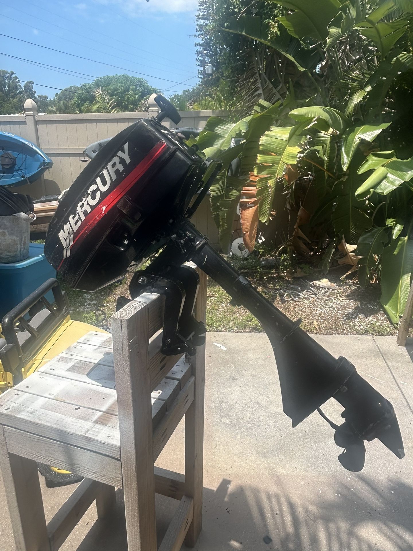 2.5hp Mercury 2 stroke Boat Motor