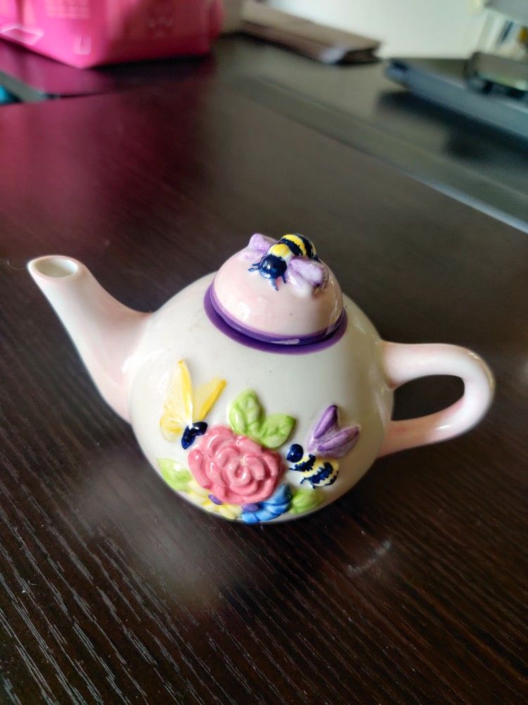 Vintage Teapot Sugar Creamer