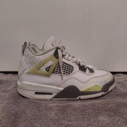 Jordan 4 Retro GS Light Lemon Twist Size 4.5Y | Authentic