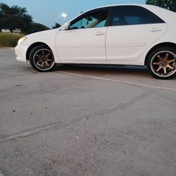 Rims And Tires F1R bronze With Chrome Lip