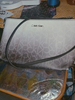 Calvin Klein Klutch