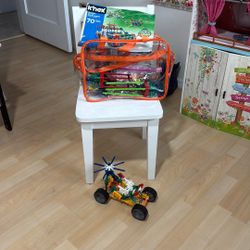 K’nex 70+ Model