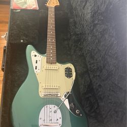 2022 Fender Traditional 60’s Jaguar Offset Guitar FSR Sherwood Green Near Mint MIJ Japan