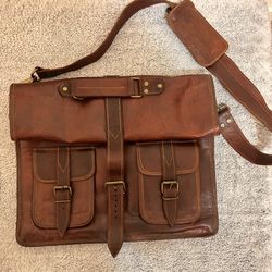 Leather Messenger Bag 