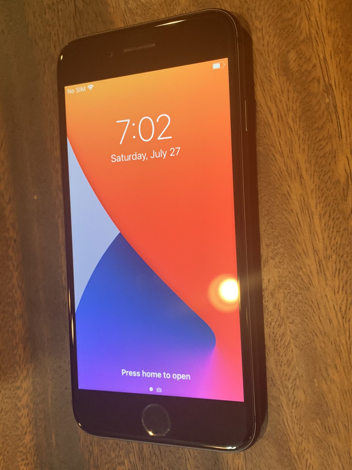 iPhone 8 64GB Unlocked. Delivery Available π