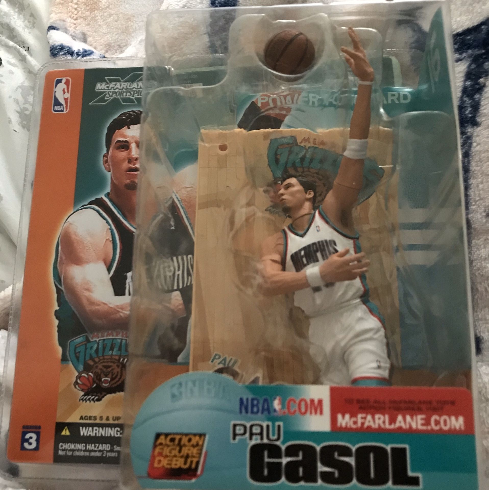 McFarlane Sports Picks NBA Series 3 Pau Gasol (Chase Variant) Action Figure White