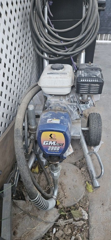 Used Graco 17E827 GMAX II 3900 Standard Series Gas Airless Sprayer