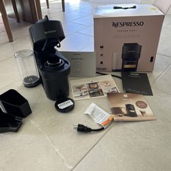 Nespresso Vertuo Pop Black