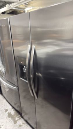 Frigidaire side-by-side refrigerator