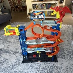 Hot Wheel Ultimate Garage Dragon 