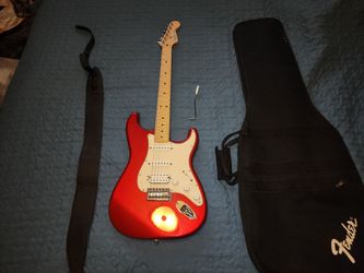Fender Stratocaster HSS MIM candy apple red