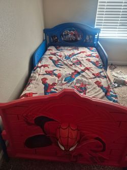 Twin size Spider man mattress and frame