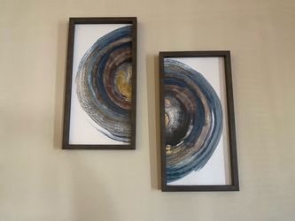 Beautiful matching Wall Art!