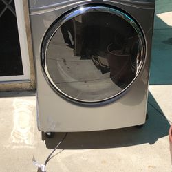 Whirlpool, Front Load Dryer 