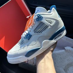 Jordan Retro 4 Military Blue 4