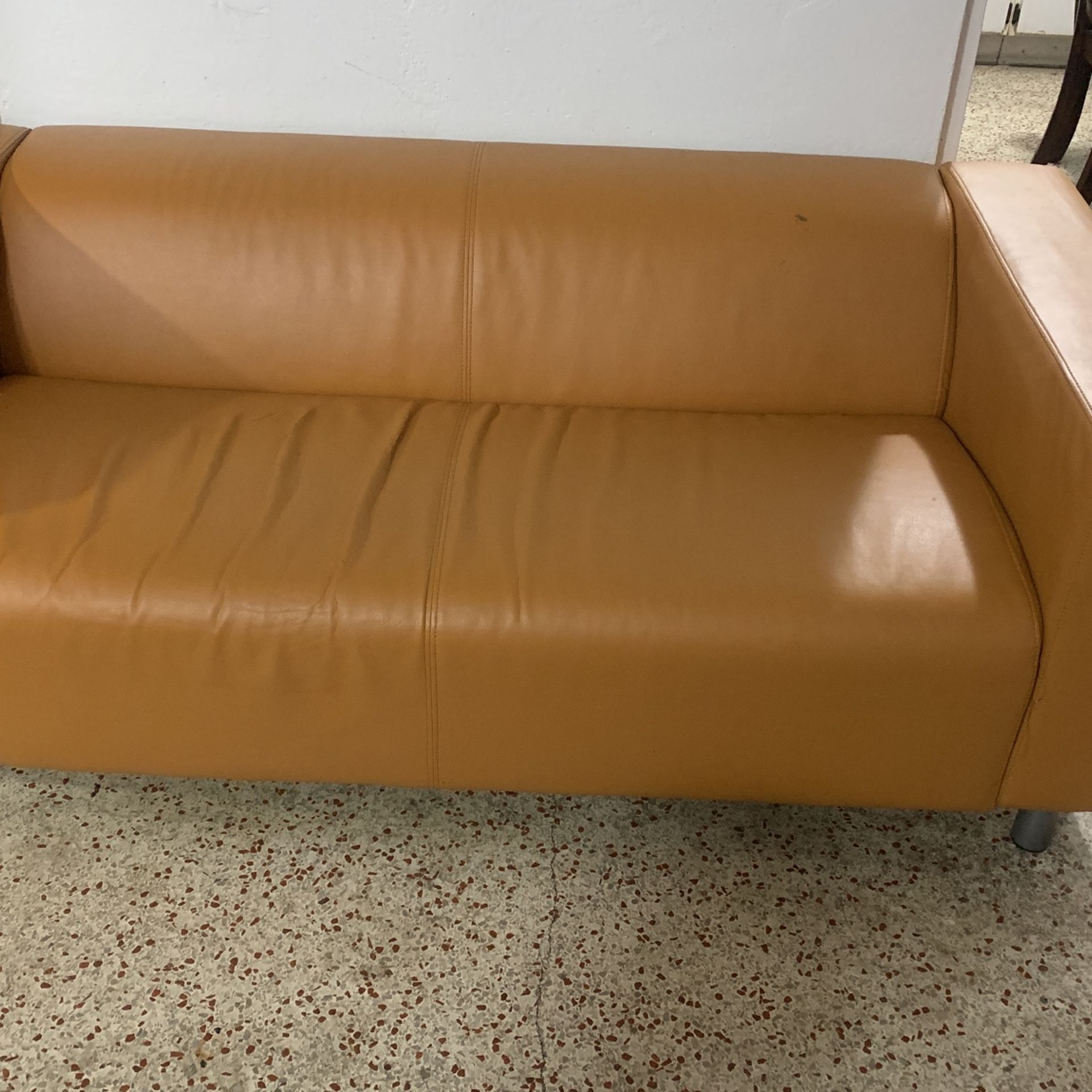 Love Sofa