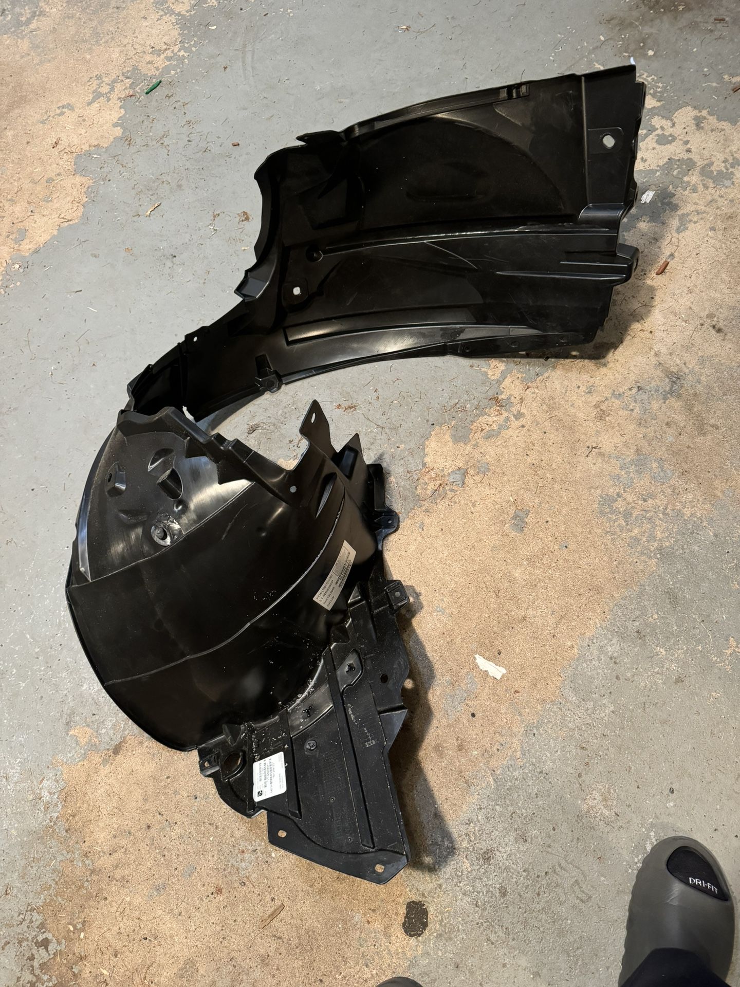 2013 Nissan Sentra Wheel Guard