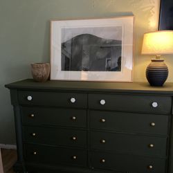 GREEN DRESSER 