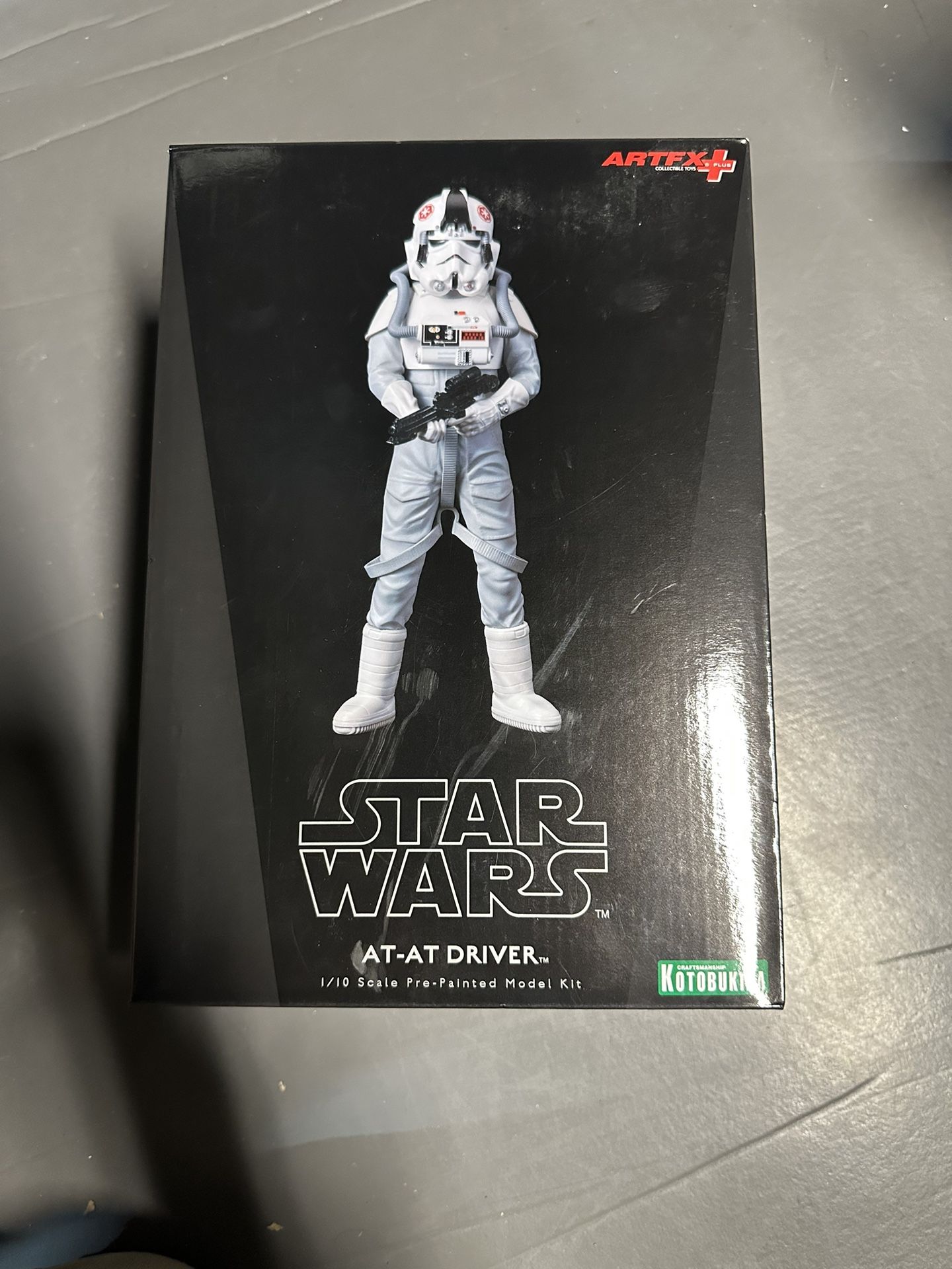 Kotobukiya ArtFx Star Wars AT-AT Driver 1/10 Scale