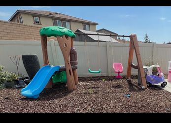 Little Tikes Tree House Swing Set Blue