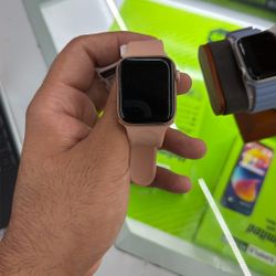 Apple Watch Series 6 WiFi And Ceullar 40mm (unlocked)