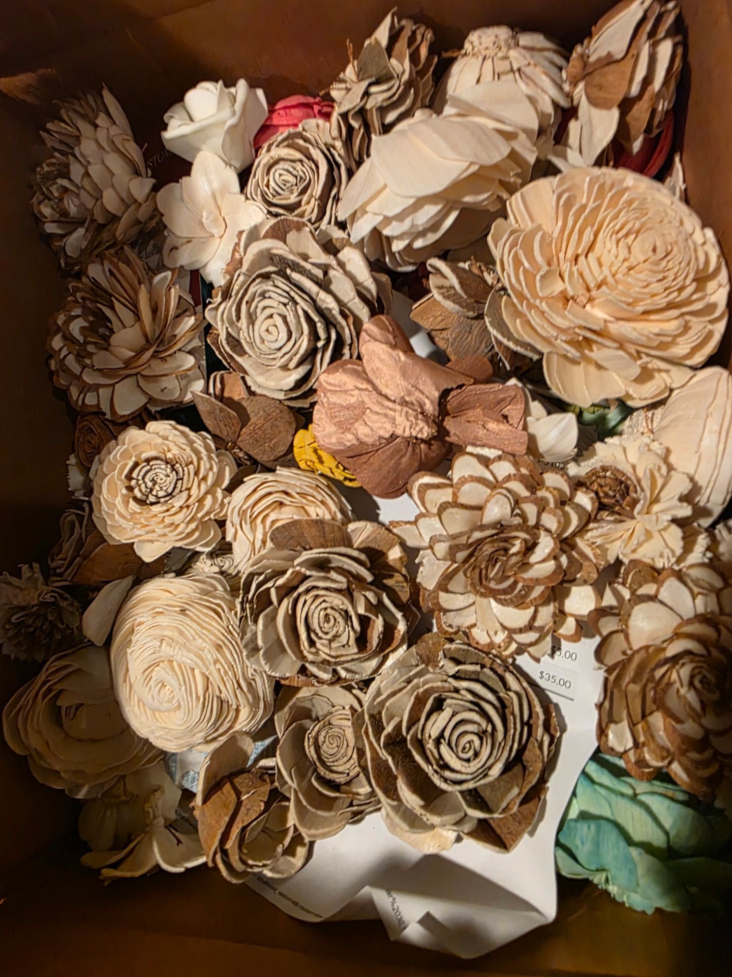 Wood flowers ๐ flowers that last forever