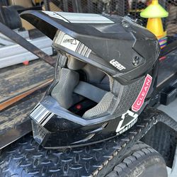 Entry level leatt moto helmet size medium