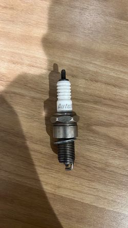 Autolite 64 spark plug