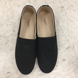 NWT Tahari women flat shoes size 7.5 8 9 10