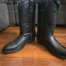Laredo (NEW) Black Boots 