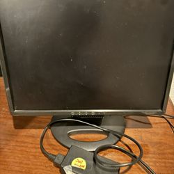 Rosewill R913E. Black 19” LCD MONITOR