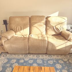 Recliner sofa with 2 reclining seats