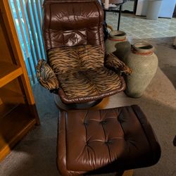 Recliner Chair And Ottoman 