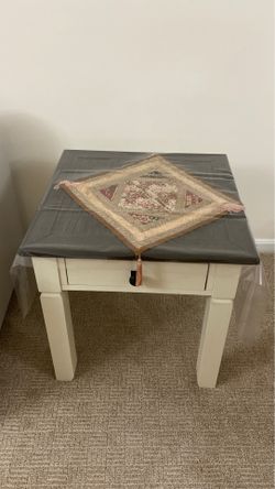End table