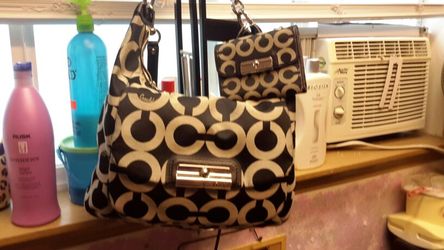 Coach kristen hobo with matching wallet