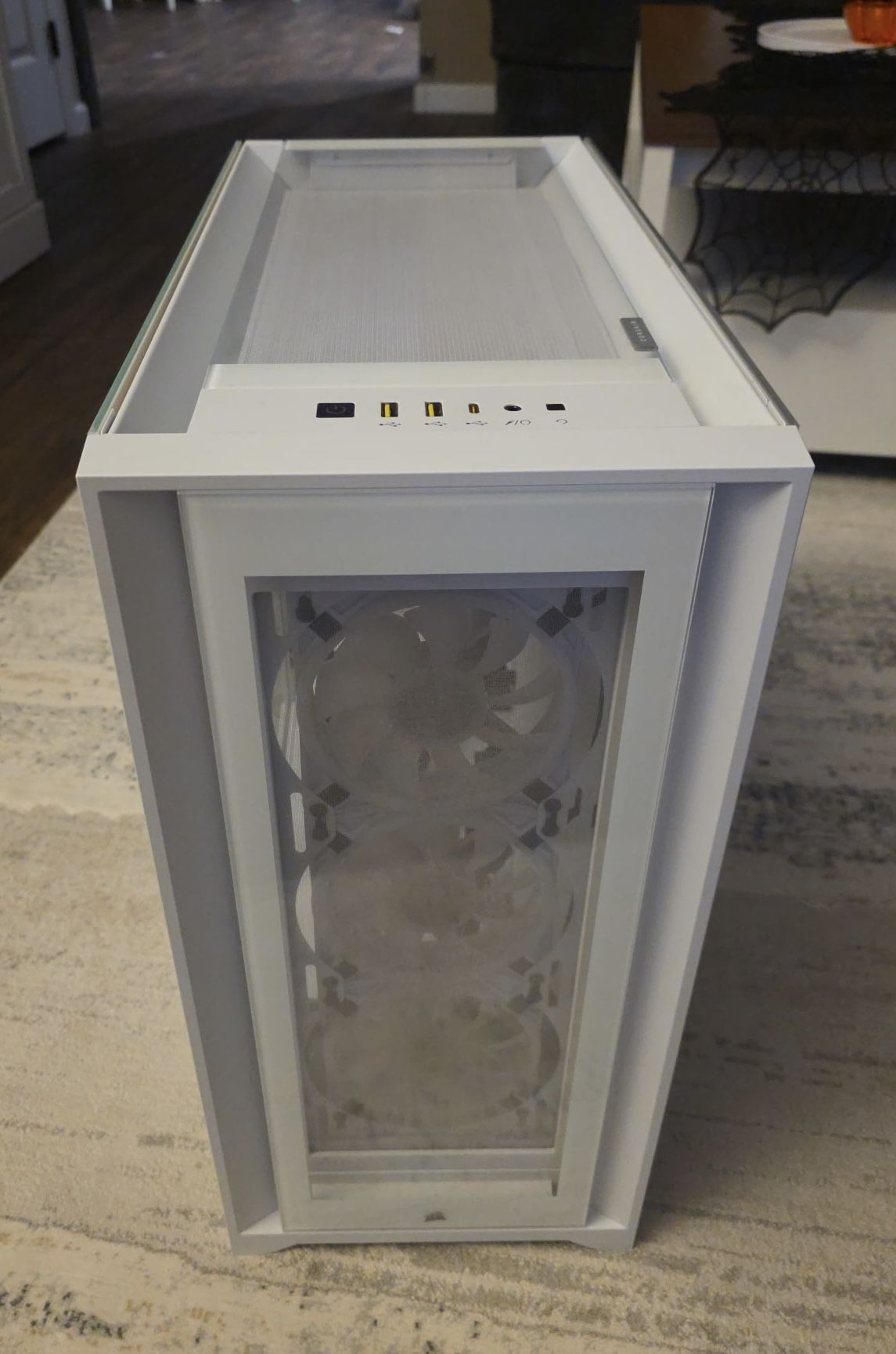 Corsair Case With Fans White Case And All Glass With Metal Frame