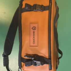 Wandrd 9l Rouge Sling 