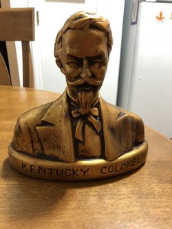 8.5 inch vintage Kentucky Colonel solos plaster bust statue