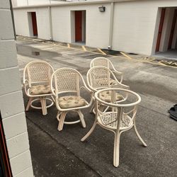 Table And Chair Set 