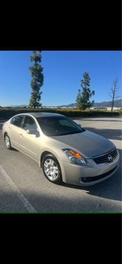 2009 nissan Altima