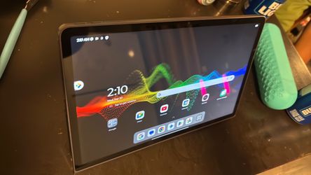 Lenovo JBL tablet