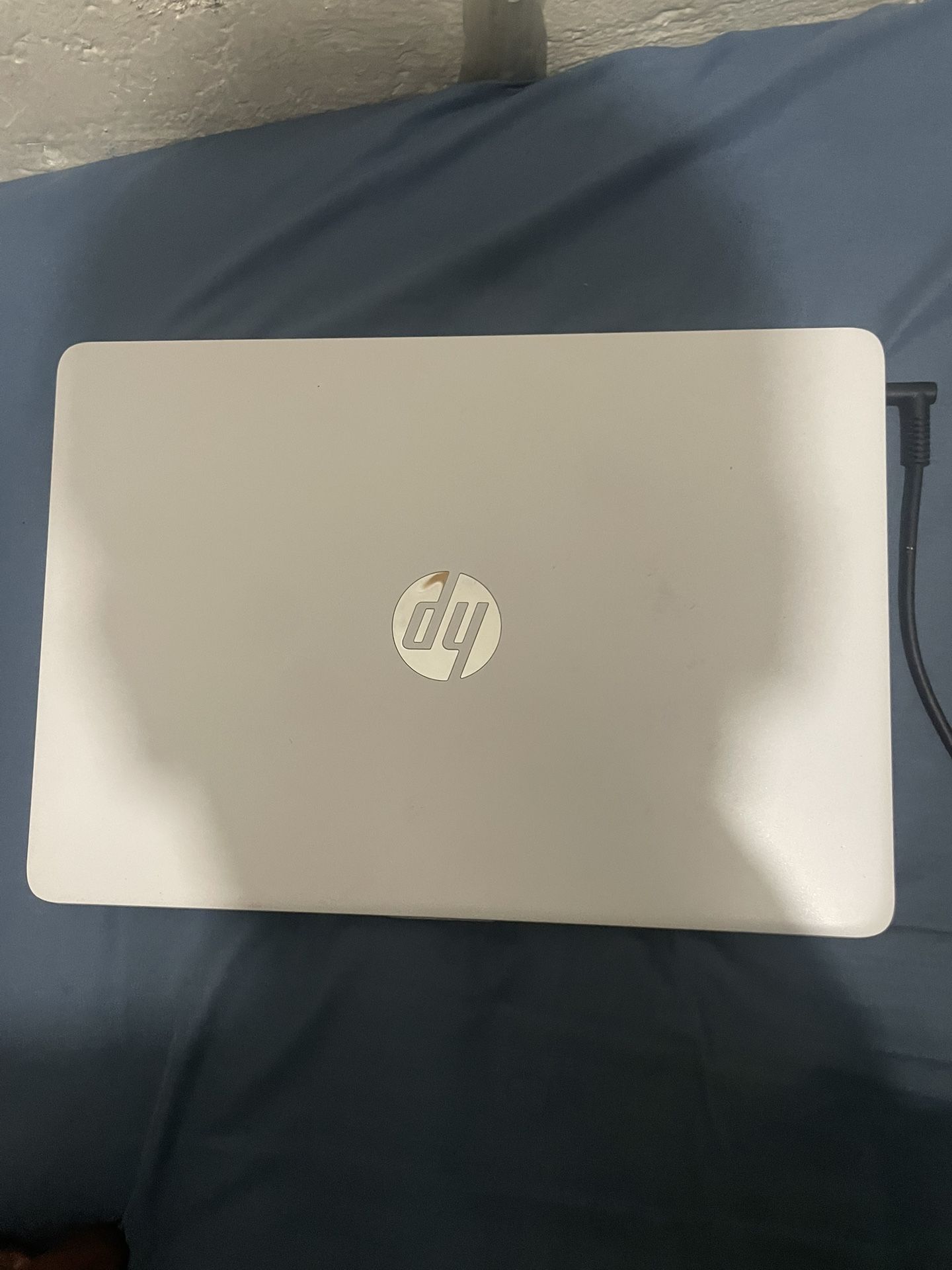 HP - 14" Laptop