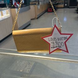 Louis Vuitton Purse