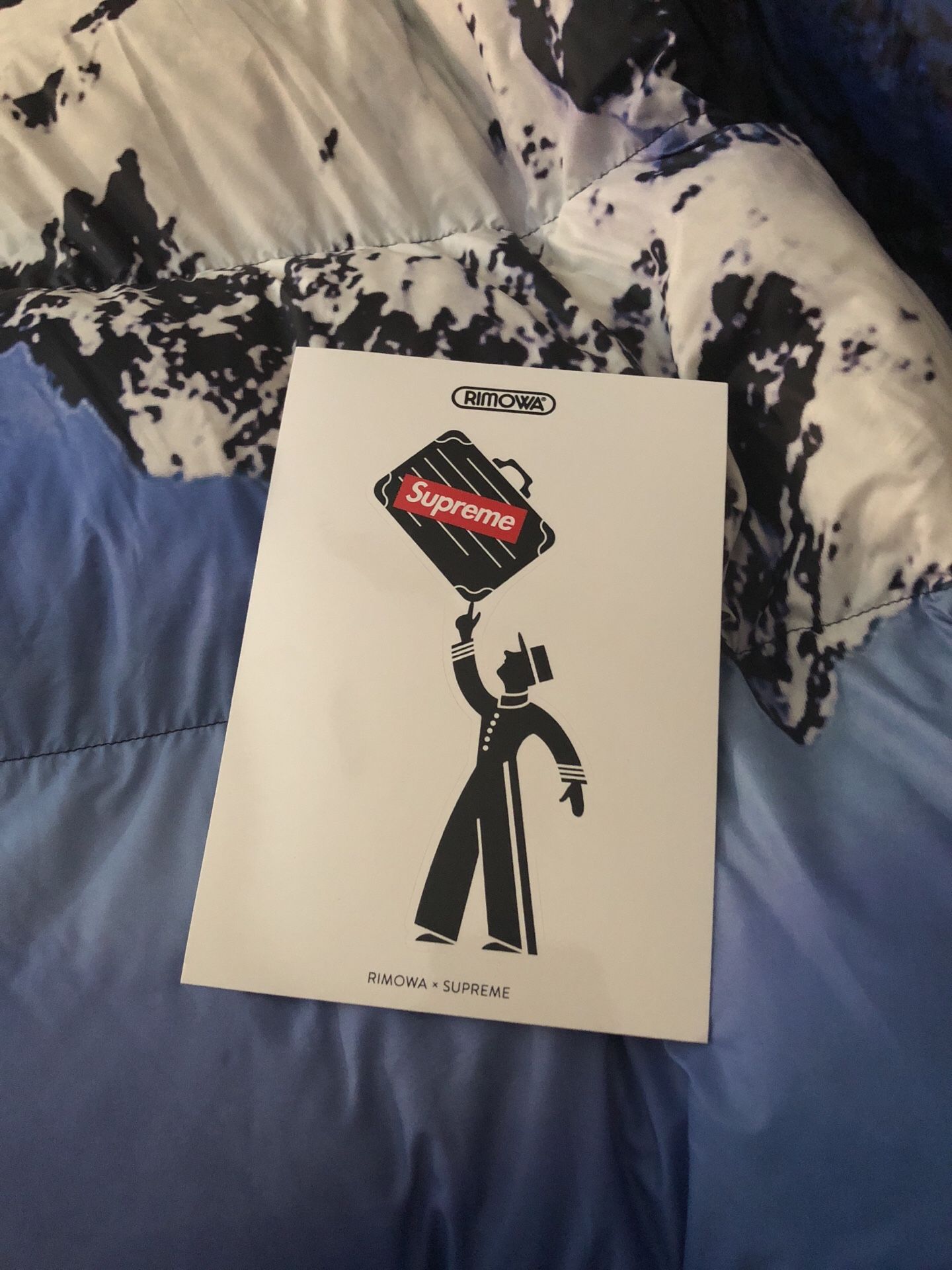 Supreme Rimowa sticker
